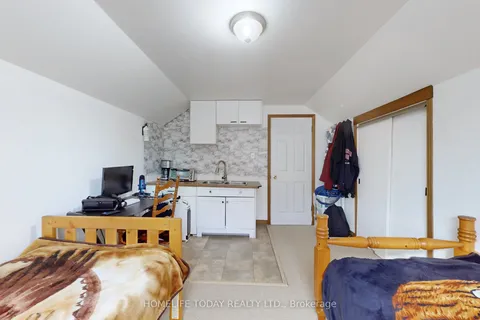 48 Moberly Street, Collingwood, ON L9Y 3W9