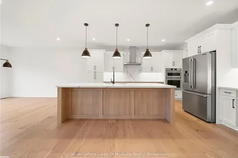 1778 WARMINSTER Sdrd, Oro-Medonte, ON L0K 1E0