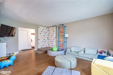 624 MANLY Street, Midland, ON L4R 3G5