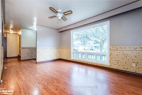 1013 GLEN BOGIE Cres, Midland, ON L4R 4S6