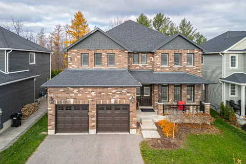 31 GILPIN Cres, Collingwood, ON L9Y 0Z1