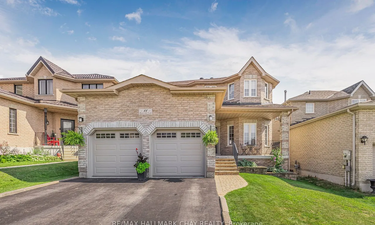 11 Black Ash Tr, Barrie, ON L4N 3K2
