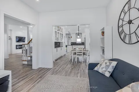 11 Black Ash Tr, Barrie, ON L4N 3K2