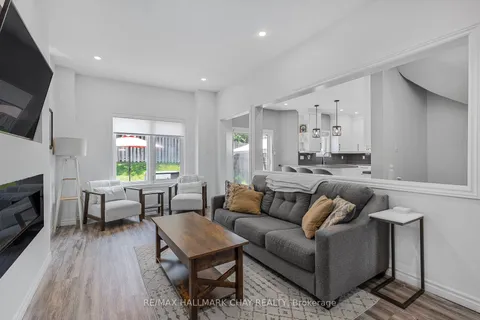 11 Black Ash Tr, Barrie, ON L4N 3K2