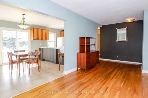 65 Strabane Ave, Barrie, ON L4M 2A1