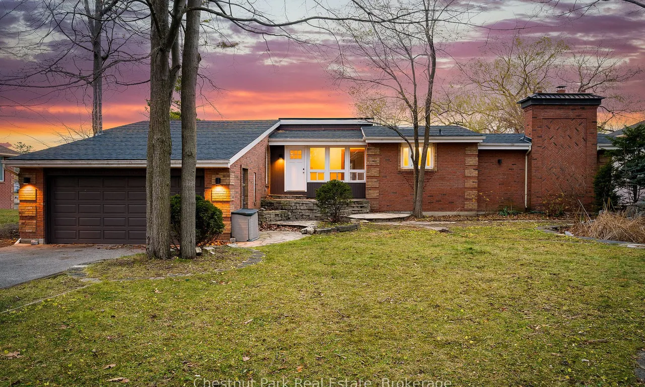 90 Edgewater Rd, Wasaga Beach, ON L9Z 2W3