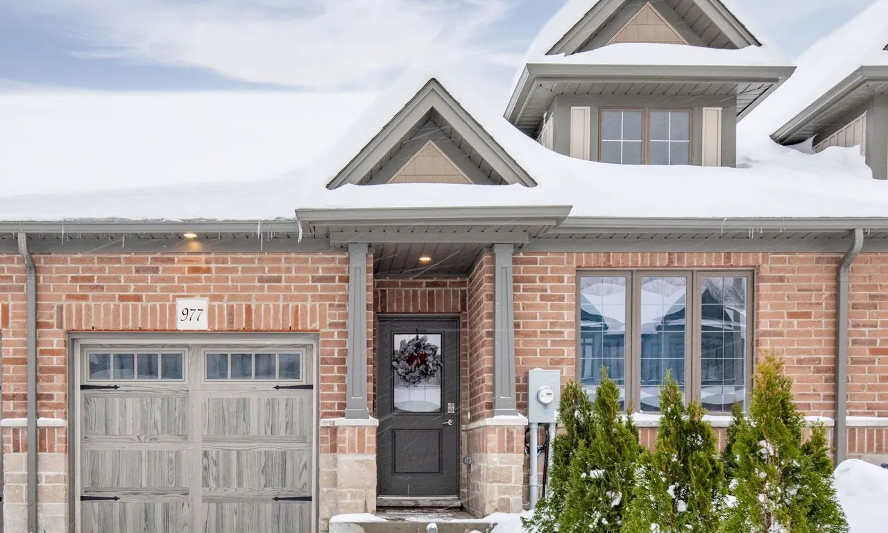 977 Wright Dr, Midland, ON L4R 0E4