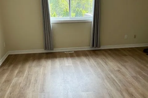 195 Pringle Dr, Barrie, ON L4N 0P7