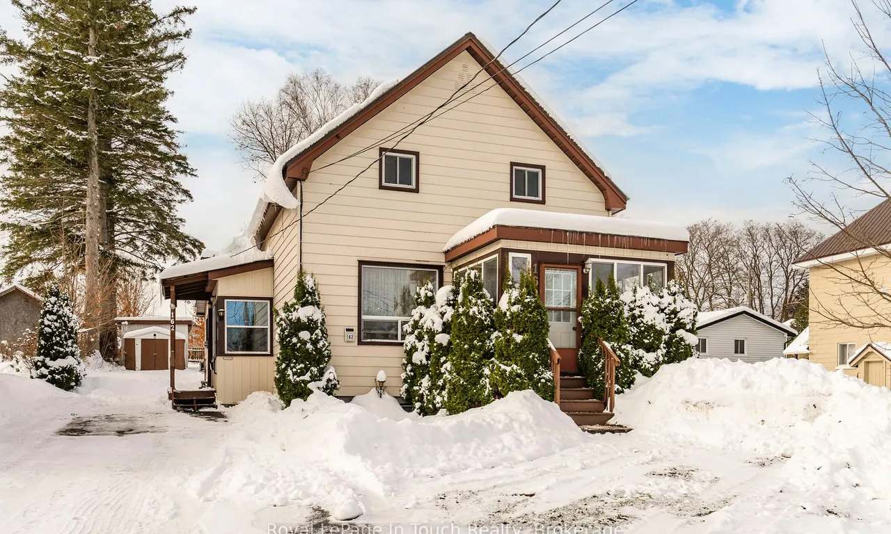 162 Seventh St, Midland, ON L4R 3Z2