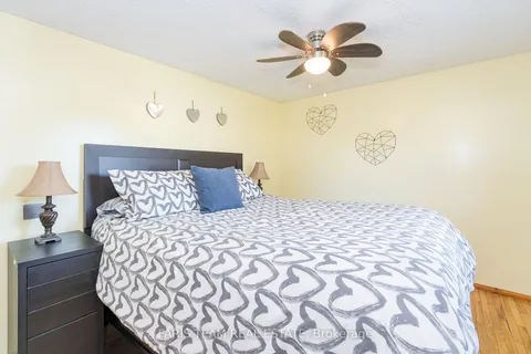 2508 Old Fort Rd, Midland, ON L4R 4K3