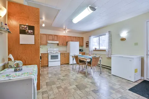 93 Jamieson Cres, Oro-Medonte, ON L3V 6H8