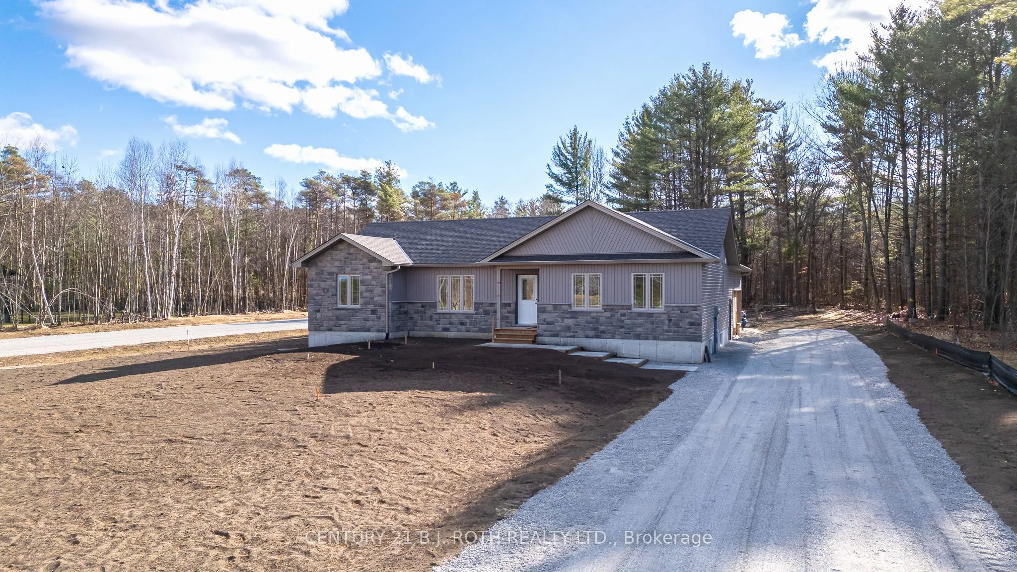 6121 Concession B C Road, Ramara, ON L3V 0L7