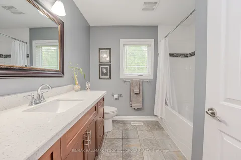 3 Jermey Lane, Oro-Medonte, ON L0L 1T0