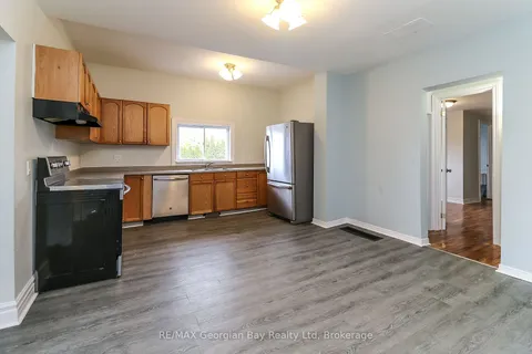 347 MIDLAND Ave, Midland, ON L4R 3K8
