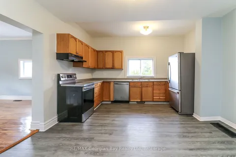 347 MIDLAND Ave, Midland, ON L4R 3K8