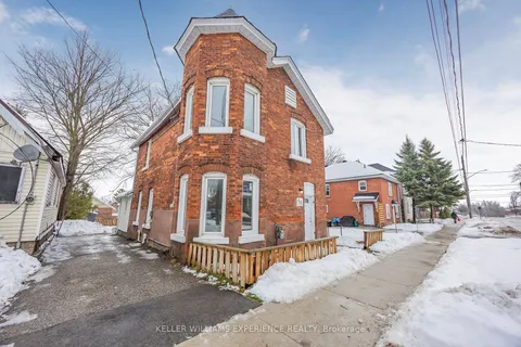 66 Matchedash St, Orillia, ON L3V 4W5