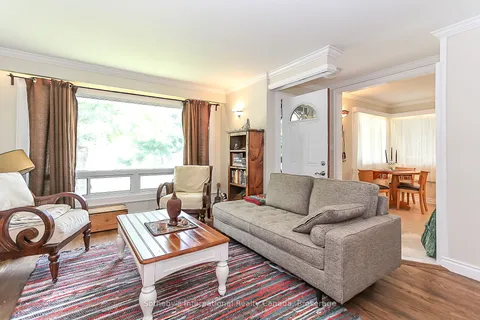 300 Minnesota St, Collingwood, ON L9Y 3S5