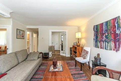 300 Minnesota St, Collingwood, ON L9Y 3S5