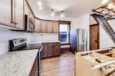 8837 County Rd 91, Clearview, ON L0M 1H0