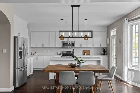 3 Moreau Way, Springwater, ON L9X 0S5