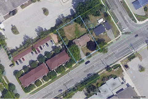 240 Cundles Road, Barrie, ON L4M 6L1