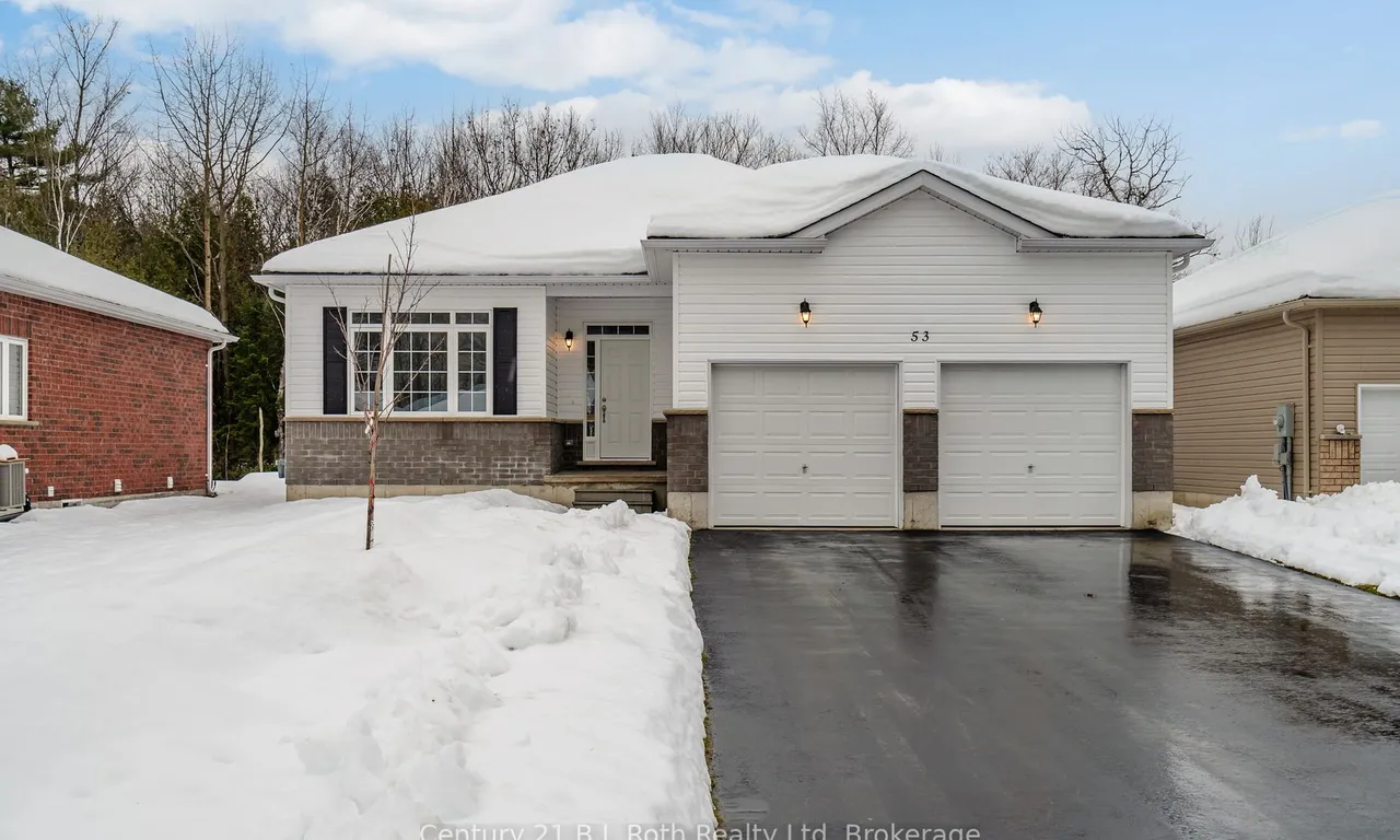 53 Ralph Dalton Blvd, Tay, ON L0K 2A0