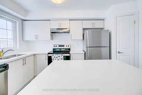 43 Pumpkin Corner Cres, Barrie, ON L9J 0C2