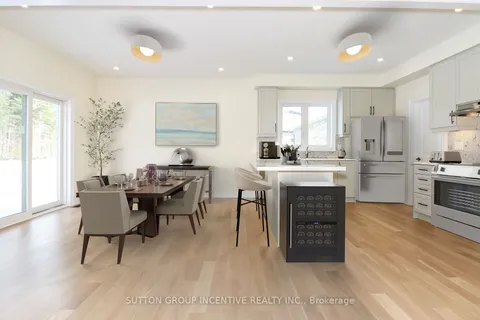 28 Cottonwood St, Springwater, ON L9X 2E5