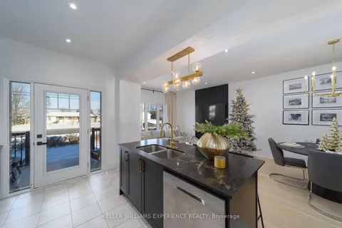 29 HARVEST Cres, Barrie, ON L9J 0T3