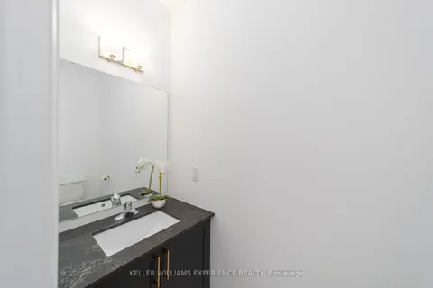 29 HARVEST Cres, Barrie, ON L9J 0T3