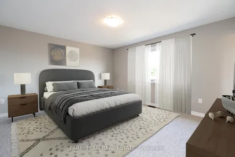 1052 Wright Dr, Midland, ON L4R 0E4