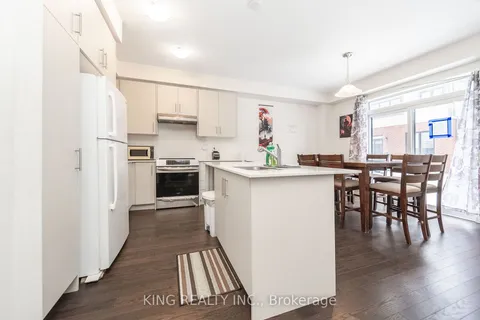 52 Gemini Dr, Barrie, ON L8J 0C3