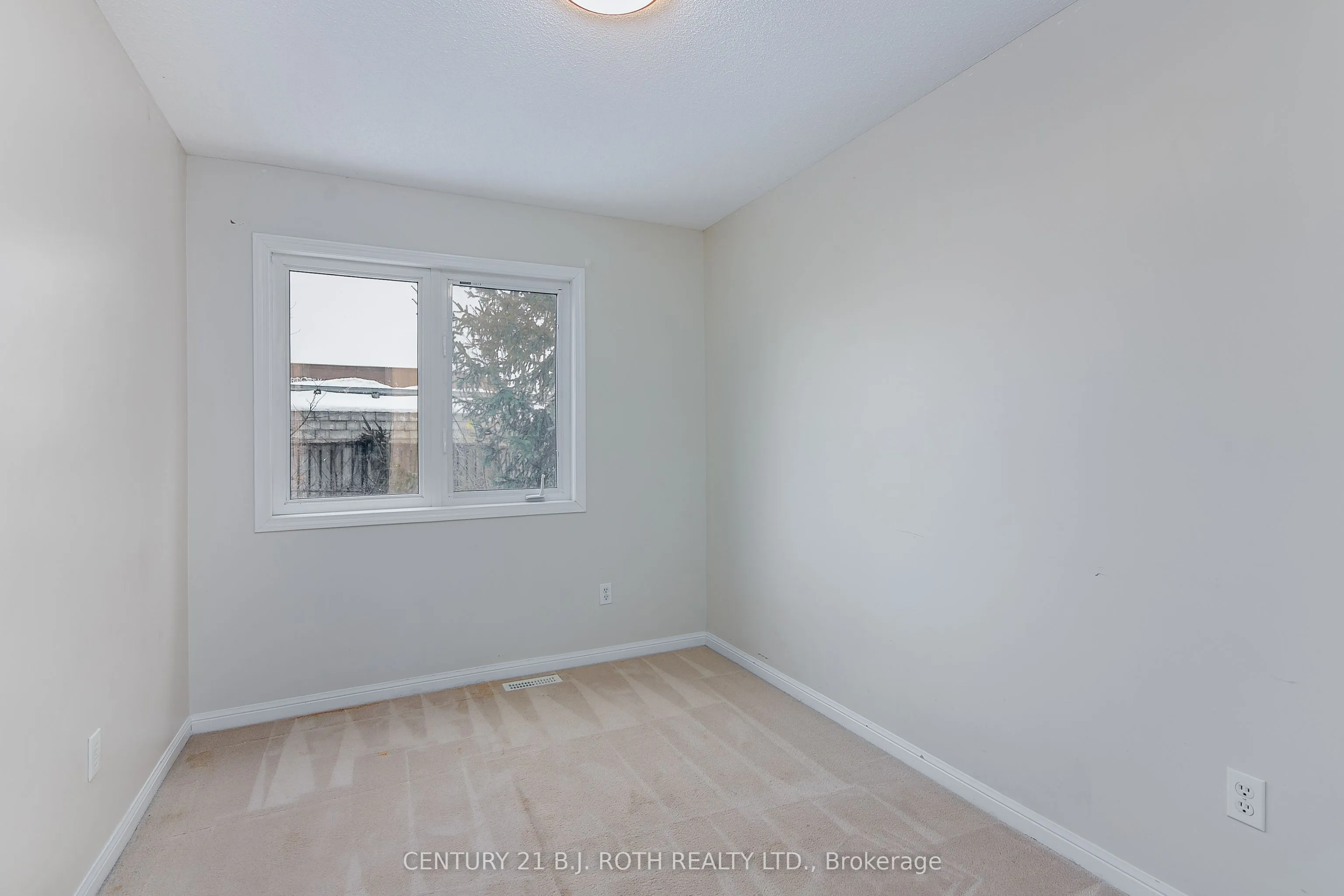 175 Stanley Street, Barrie, ON L4M 0G2
