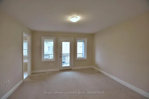 32 SANDY COAST Crescent, Wasaga Beach, ON L9Z 0G1