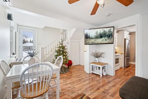 23 Elizabeth St, Clearview, ON L0M 1G0