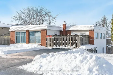 138 Richard St, Tay, ON L0K 2A0