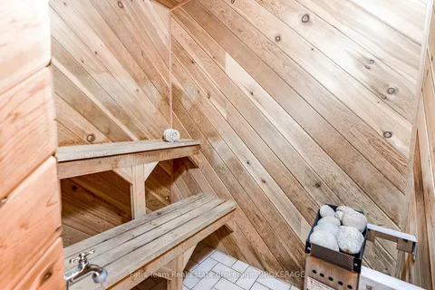 138 Richard St, Tay, ON L0K 2A0