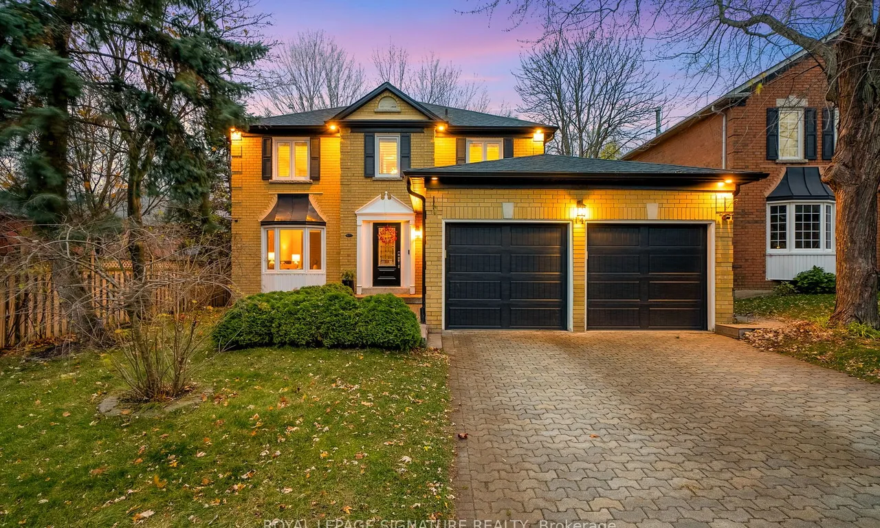 14 Grand Forest Dr, Barrie, ON L4N 7E7