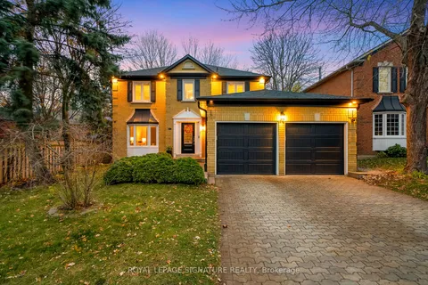 14 Grand Forest Dr, Barrie, ON L4N 7E7