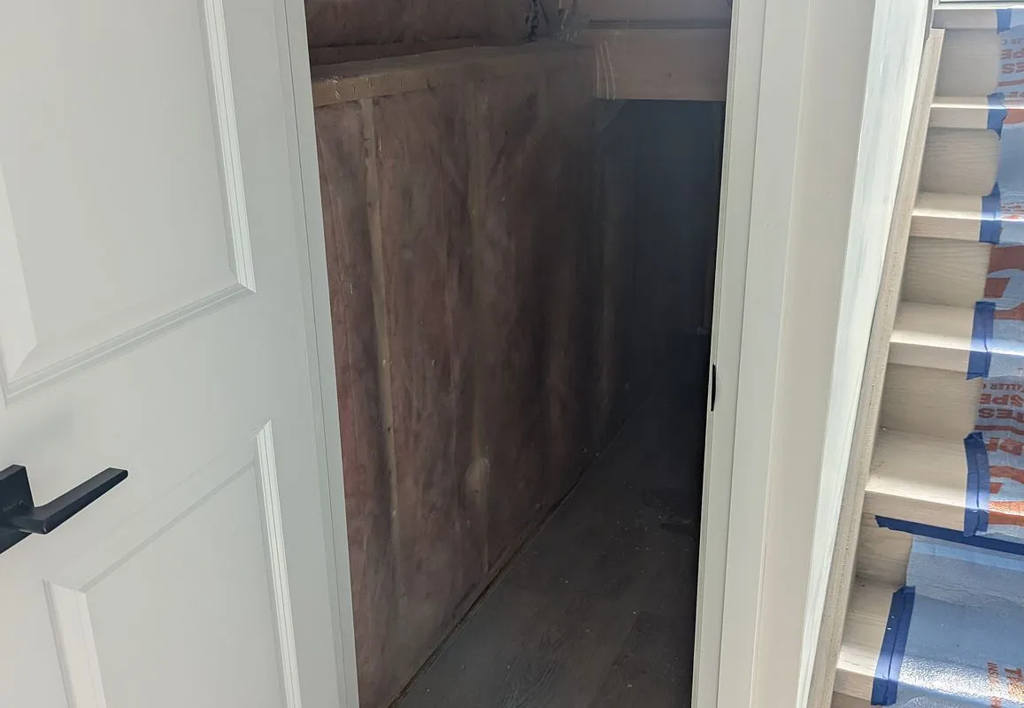 2 Joanne Crescent, ON L9Z 1R4