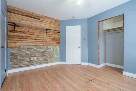 2 WEST St, Severn, ON L0K 1E0