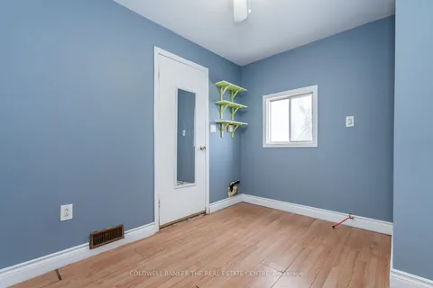 2 WEST St, Severn, ON L0K 1E0