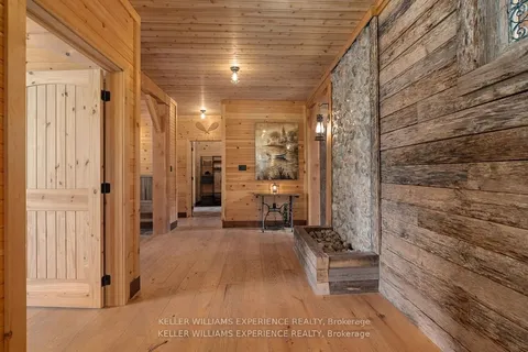54 Pine Ridge Trail, Oro-Medonte, ON L4M 4Y8