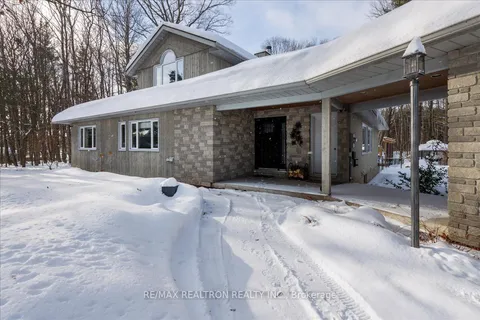 1450 Margaret Cres, Penetanguishene, ON L9M 2B3