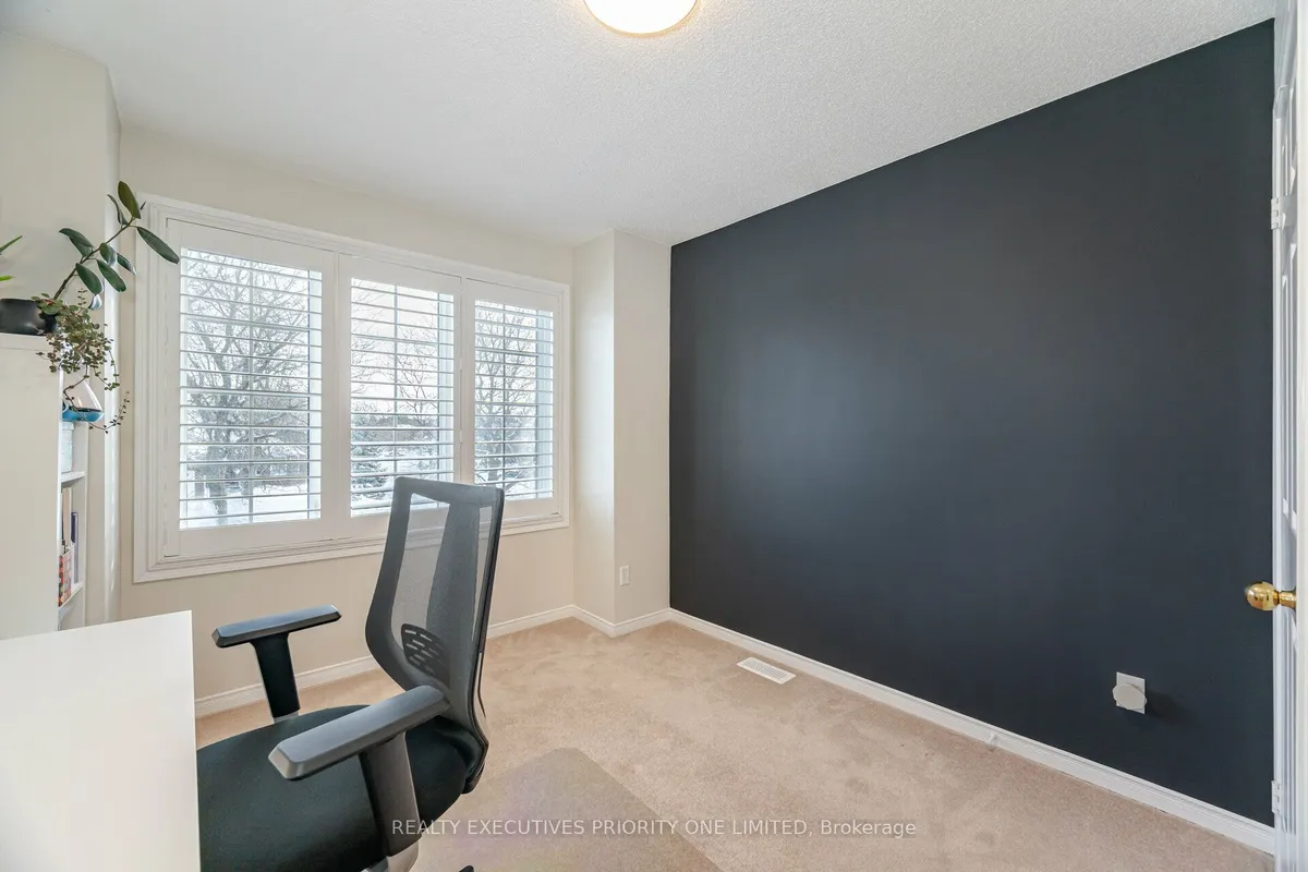 366 Cundles Road, ON L4N 7C8