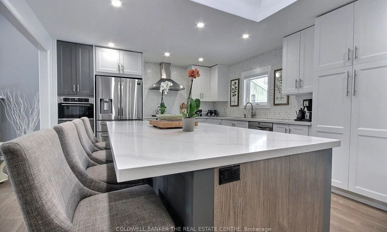 7525 Charles Lane, Ramara, ON L0K 2B0