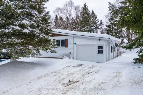 26 Cameron Dr, Oro-Medonte, ON L0L 1T0