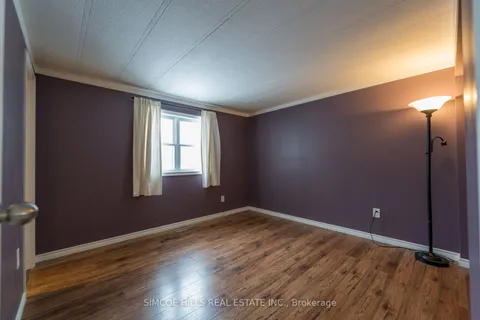 26 Cameron Dr, Oro-Medonte, ON L0L 1T0