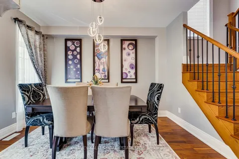 61 Mcisaac Drive, Springwater, ON L4M 4S4