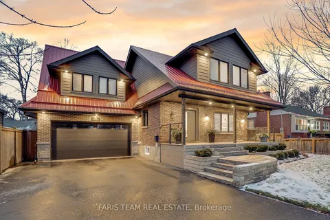 92 Nelson St, Barrie, ON L4M 4K5